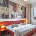 Metropolitan Old Town - Czech Leading Hotel 4*