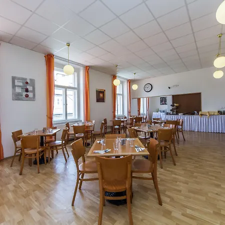Metropolitan Old Town - Czech Leading Otel 4*