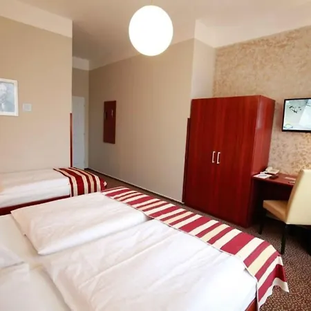 ホテル Metropolitan Old Town - Czech Leading 4*