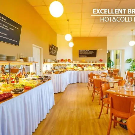 Metropolitan Old Town - Czech Leading Hotell