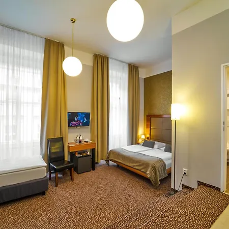 Metropolitan Old Town - Czech Leading 4* Prague