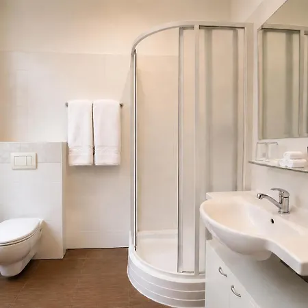 Hotel Metropolitan Old Town - Czech Leading 4*