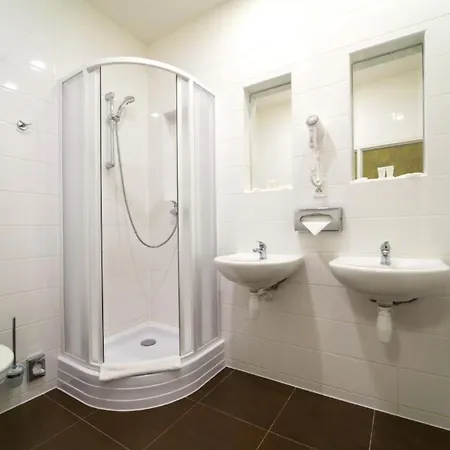 Hotel Metropolitan Old Town - Czech Leading 4*