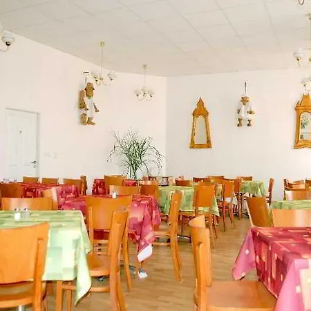 Hotel Metropolitan Old Town - Czech Leading Prague