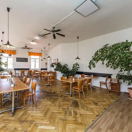 Hotel Metropolitan Old Town - Czech Leading