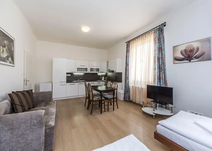 Metropolitan Old Town - Czech Leading Hotell 4*