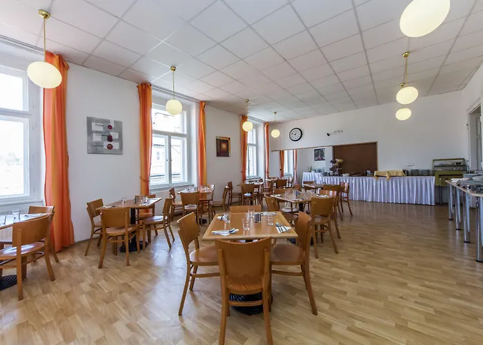 Metropolitan Old Town - Czech Leading Hotell 4*