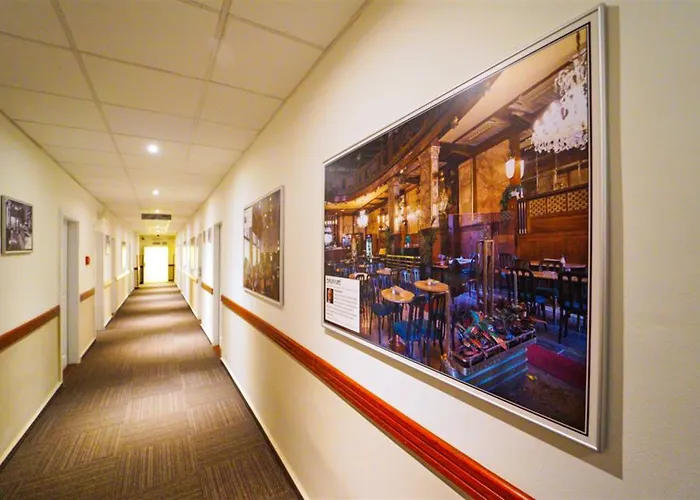 Metropolitan Old Town - Czech Leading Prag