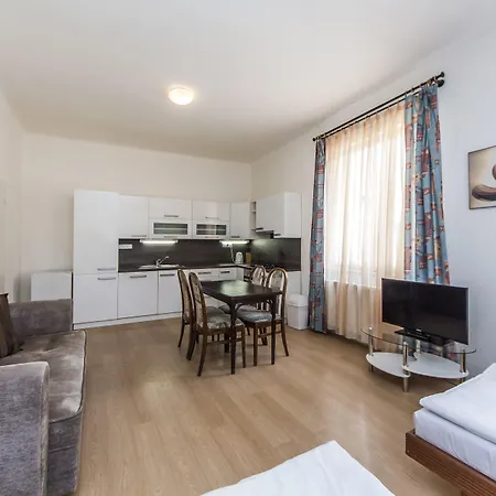Metropolitan Old Town - Czech Leading Hotell 4*